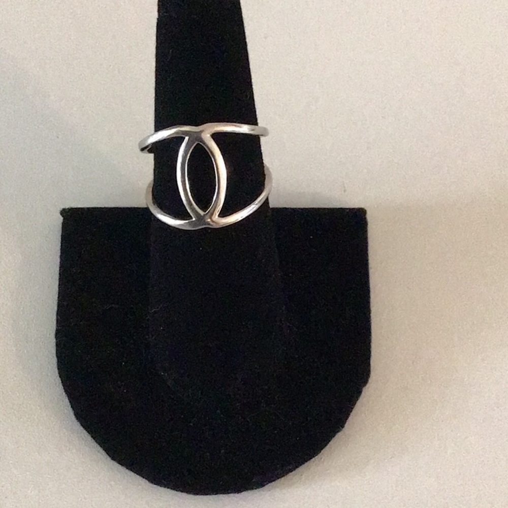 Sterling Silver Crossover Ring - image 1